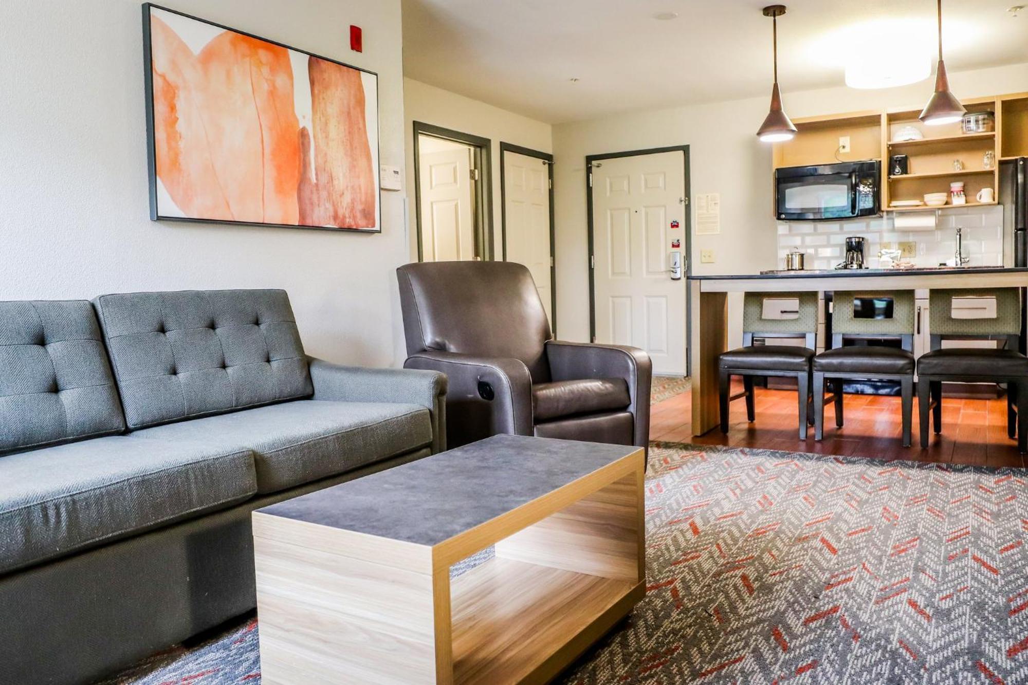 Candlewood Suites Richmond Airport By Ihg Sandston Exterior photo